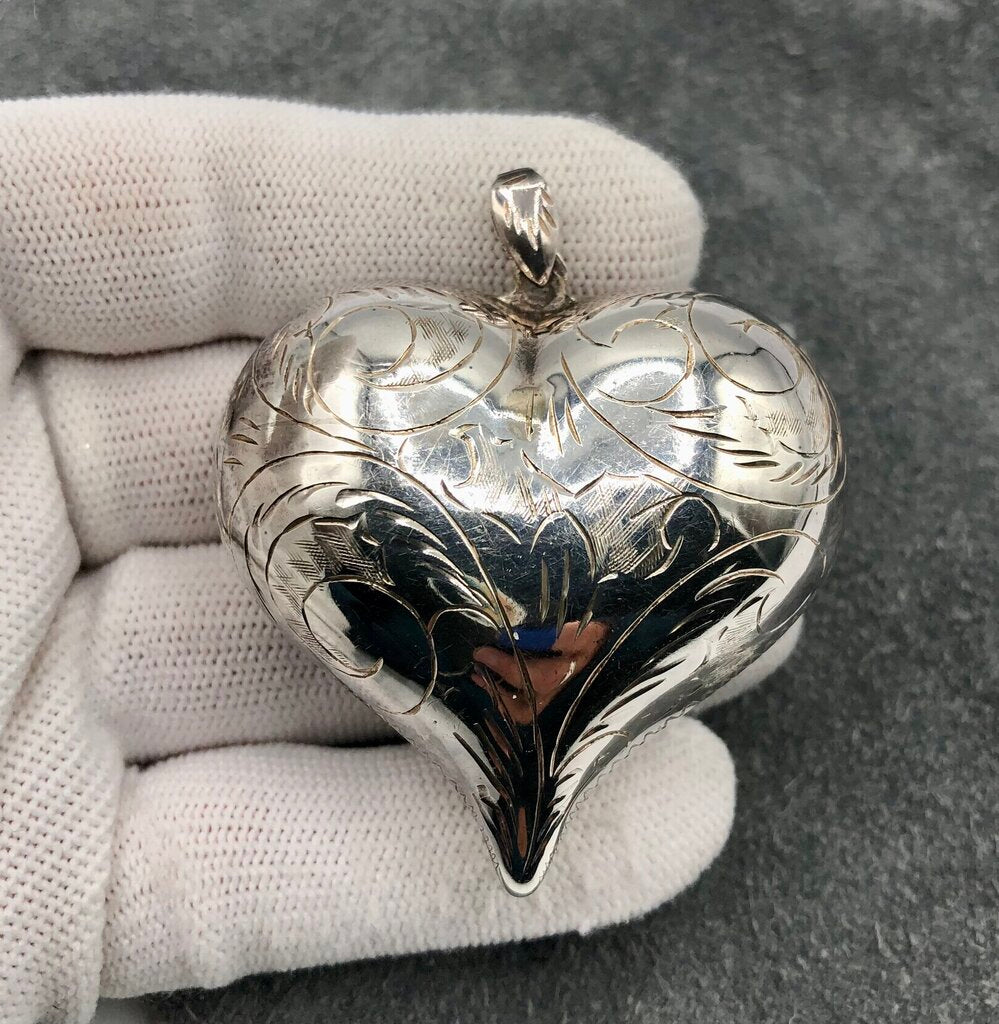 Large 925 Sterling Silver Etched Puff Heart Pendant /b