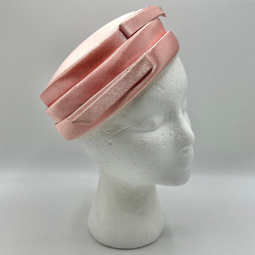 1960s Jonquil Original Pink Satin Women's Pillbox Hat “Jackie O.” Style Size Medium /cb