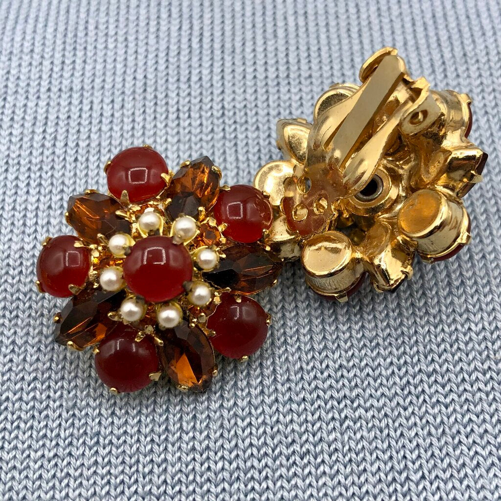 Vintage 8pc Lot of Clip Earrings & Brooch /b