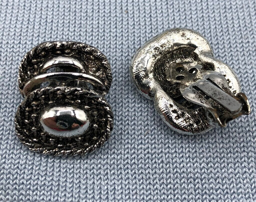 Vintage 8pc Lot of Clip Earrings & Brooch /b