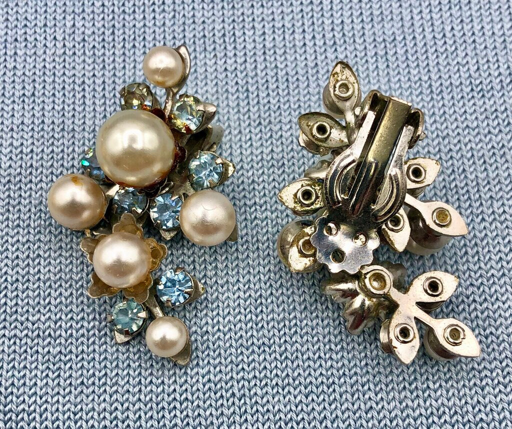 Vintage 8pc Lot of Clip Earrings & Brooch /b