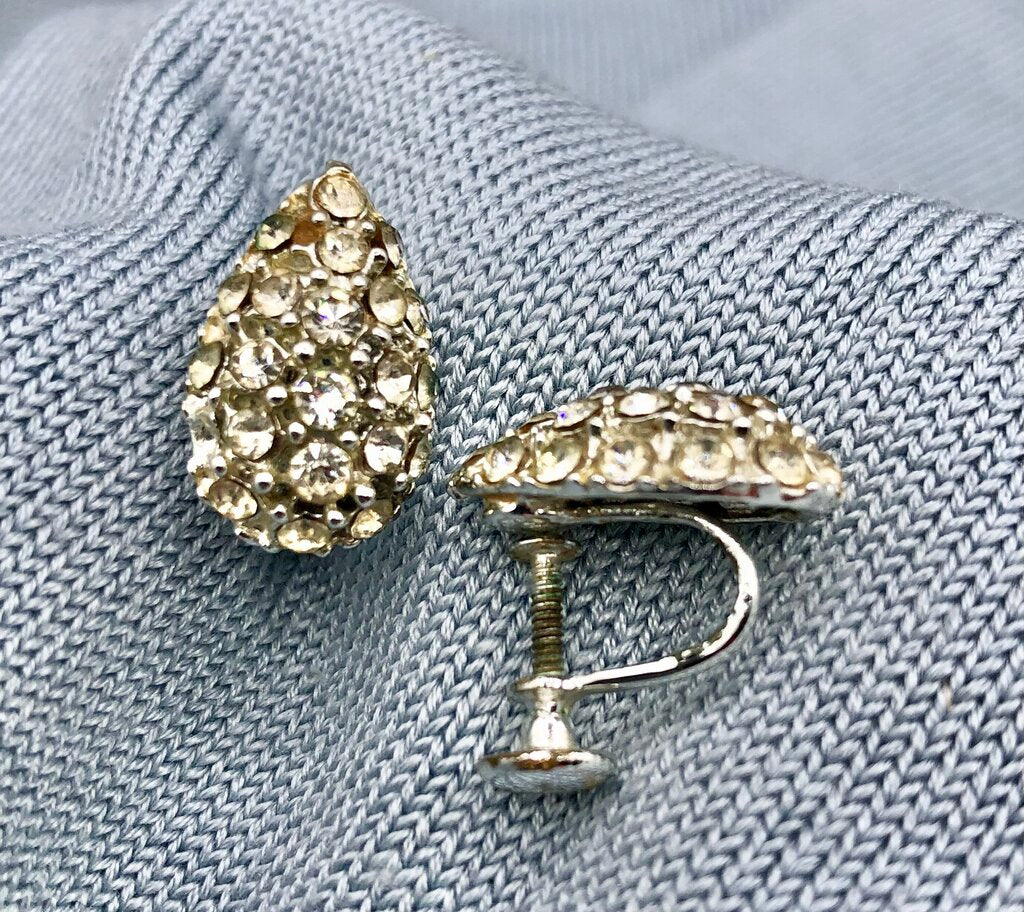 Vintage 8pc Lot of Clip Earrings & Brooch /b