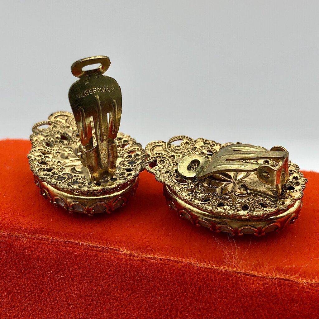 Vintage West Germanay Floral & Filigree Clip Earrings /b