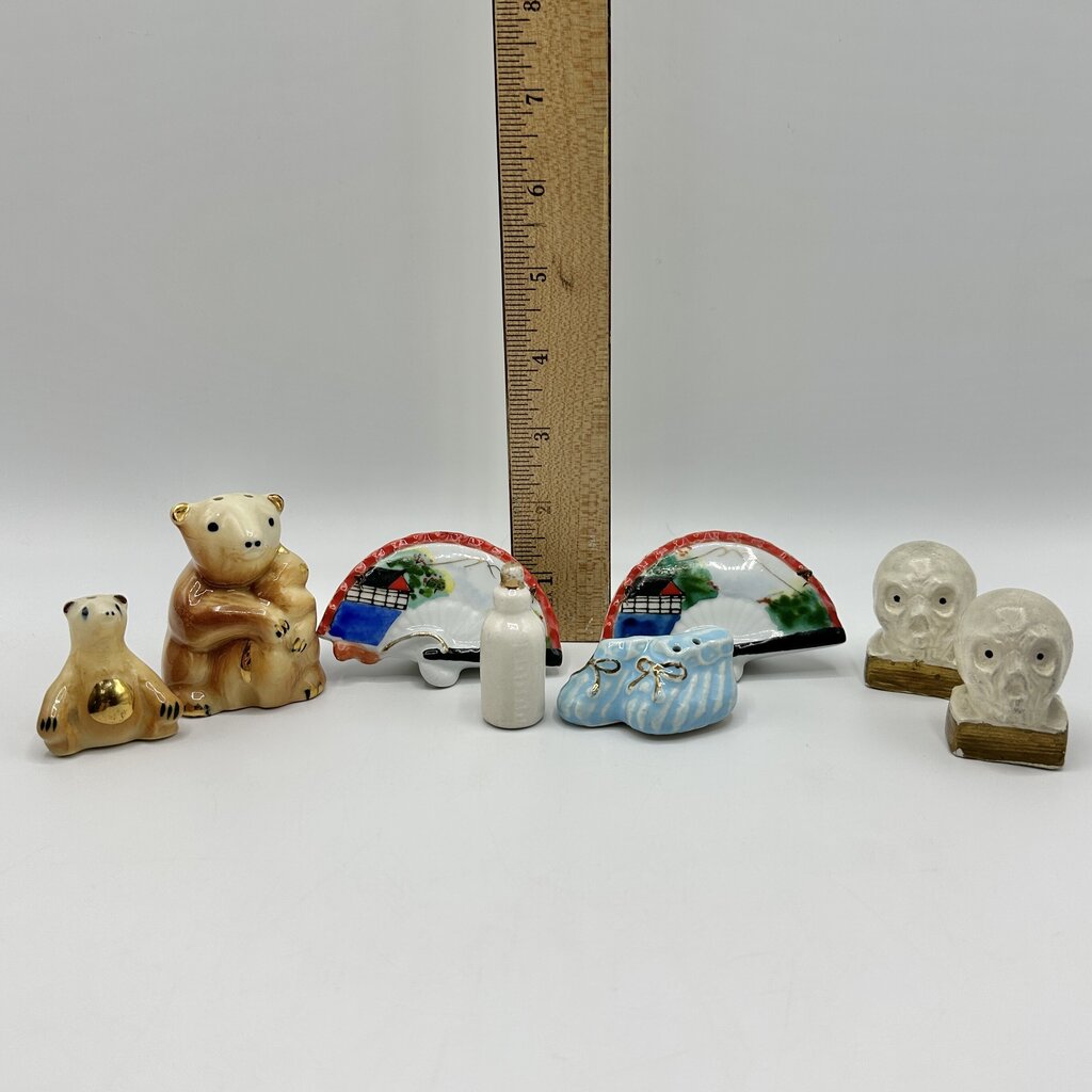 Lot Of 4 Vintage Ceramic Novelty Salt & Pepper Shaker Sets /cb