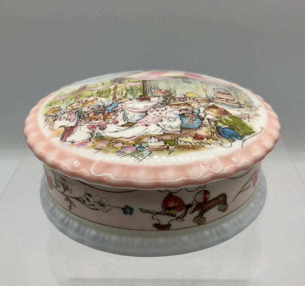 Royal Doulton Brambly Hedge “The Birthday” Trinket Box /b