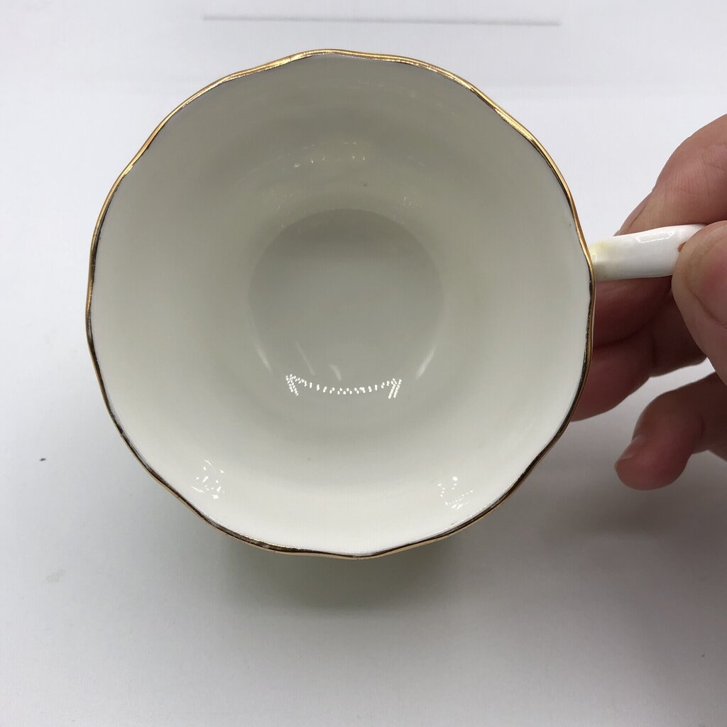 Vtg Royal Albert Wild Geranium & Ansley Yellow Primrose Teacup & Saucers /b