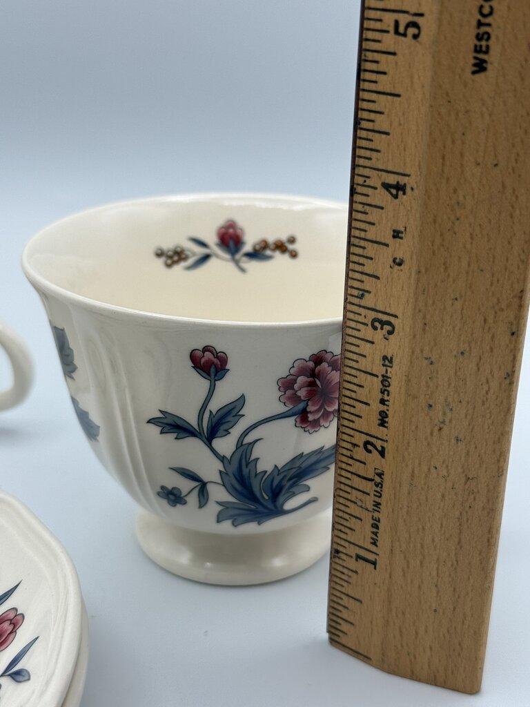 Wedgwood Williamsburg Potpourri Footed Cup & Saucer 2 Sets /rb