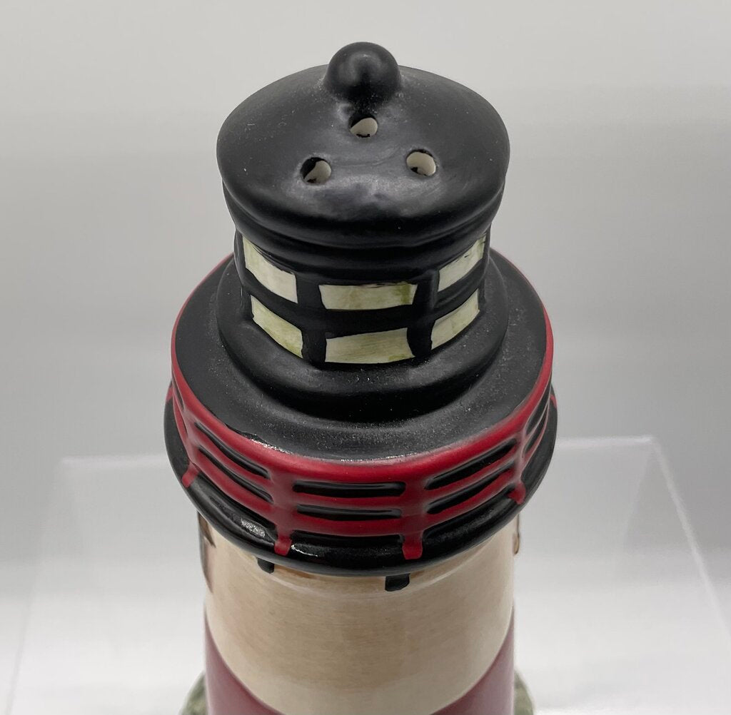 David Carter Brown “By the Sea” Lighthouse Salt & Pepper Shakers Sakura /s