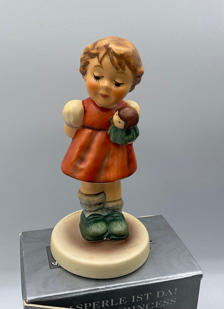 Lot of 4 Exclusive Edition Hummel Figurines with Boxes /s