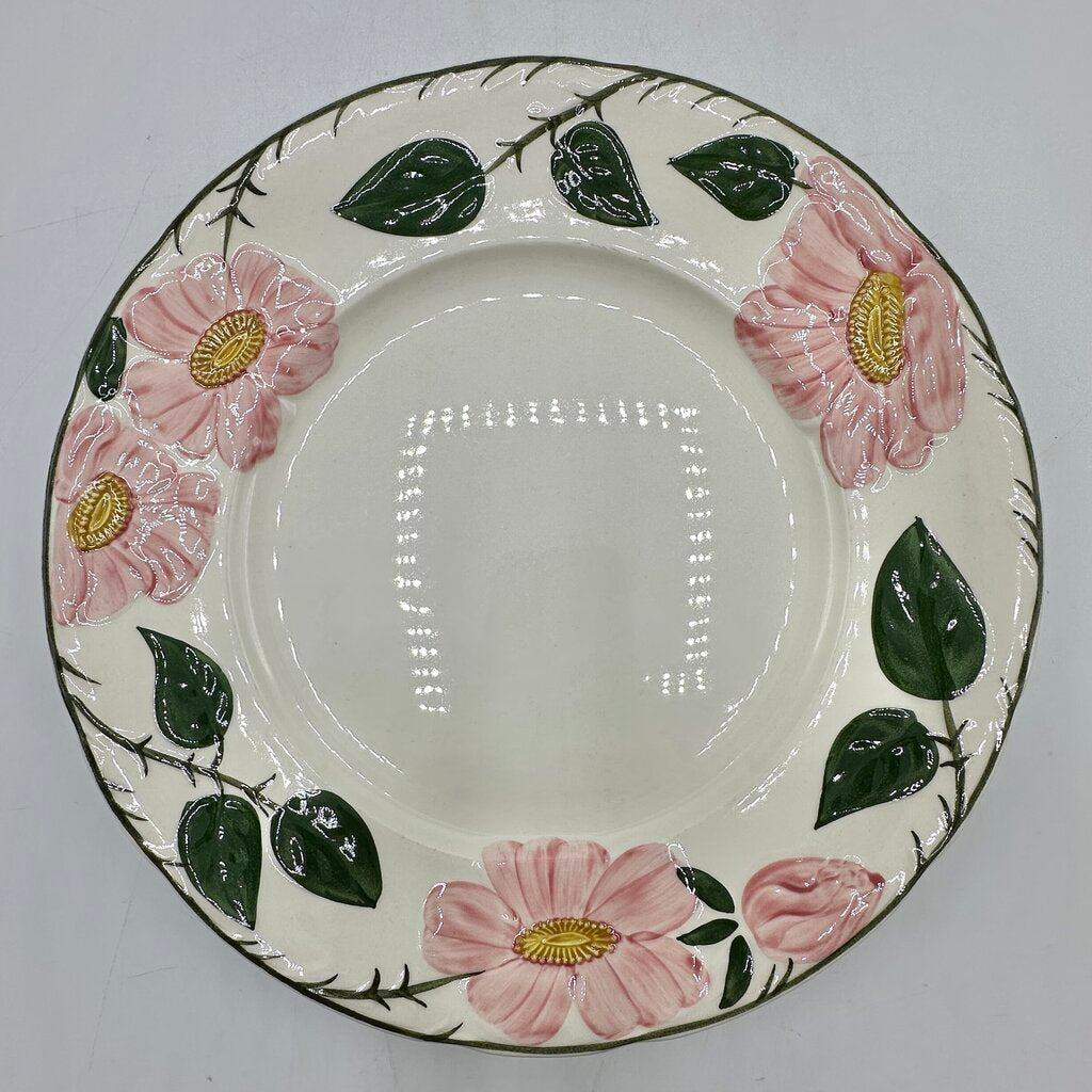 Set of 2 Vintage Villeroy & Boch Wild Rose 10 1/4” Dinner Plates Made in Germany /cb