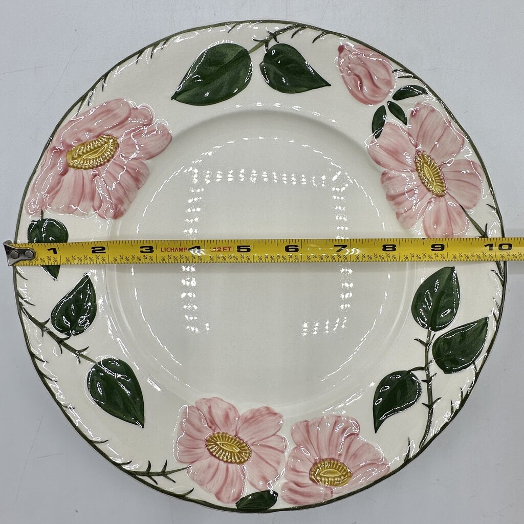 Set of 2 Vintage Villeroy & Boch Wild Rose 10 1/4” Dinner Plates Made in Germany /cb
