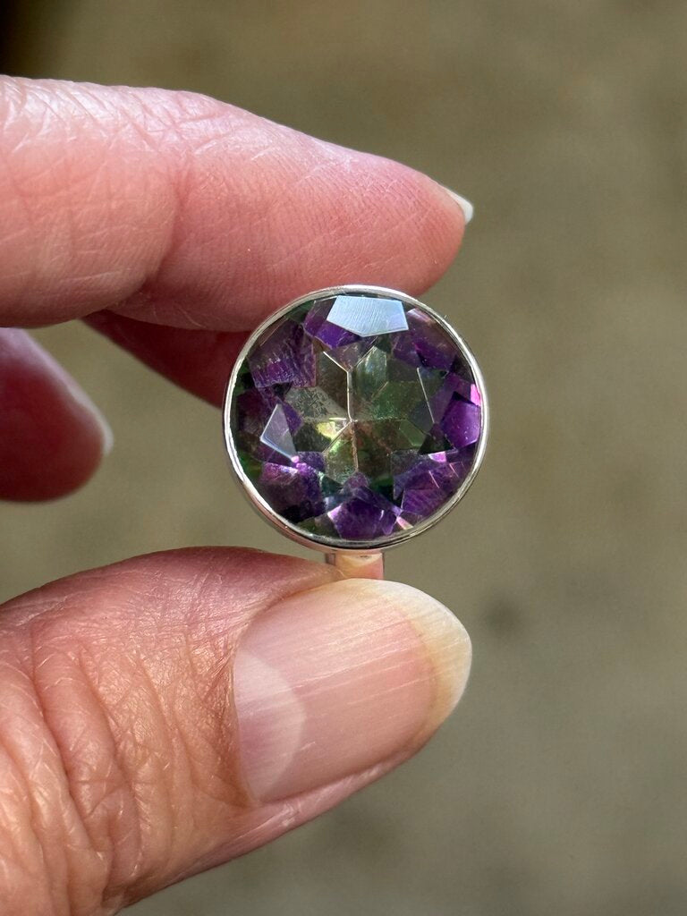Contemporary Sterling Silver Ring Round Faceted Purple Gemstone/Crystal Size 8.75 /ro