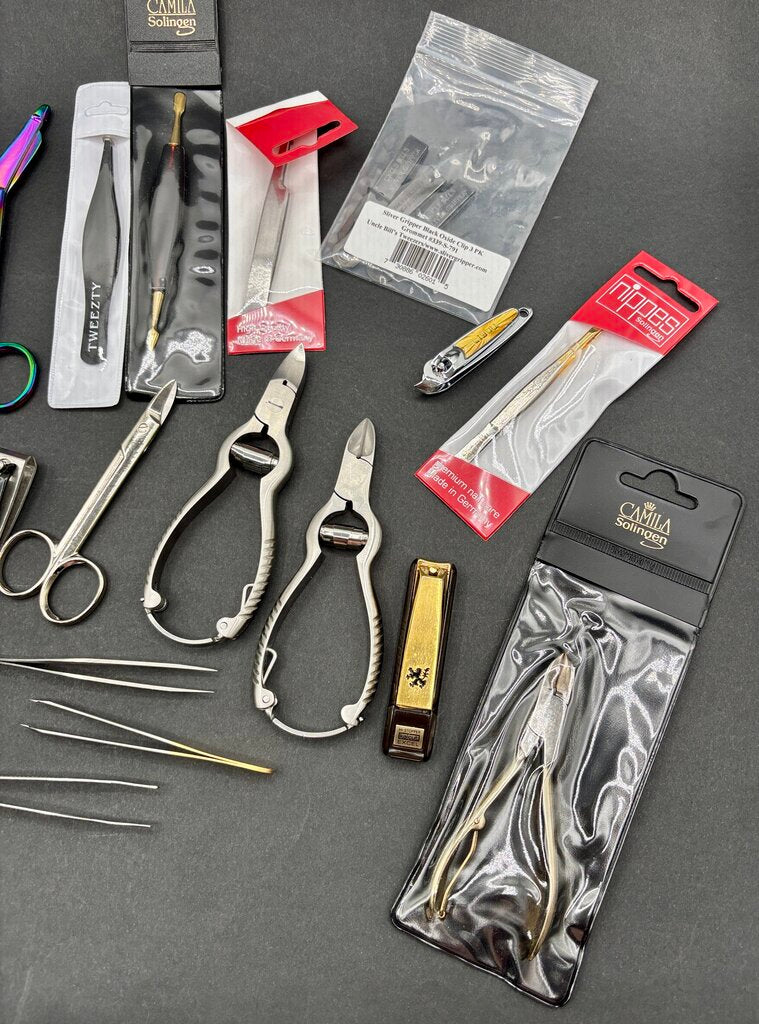 Lot Of 20 New & Used, Pedi, & Grooming Tools Clippers Tweezers Scissors Etc. /j