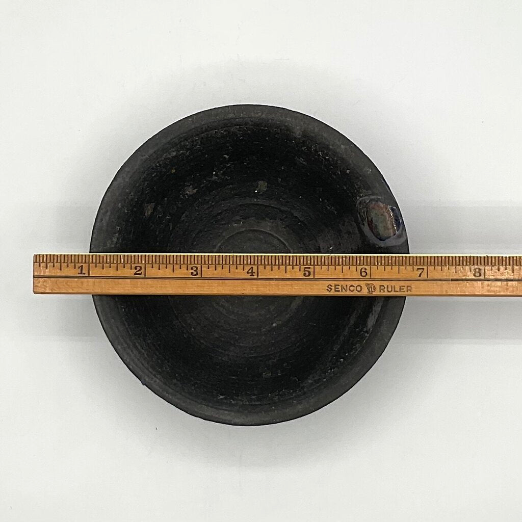 Matte Multicolored Ceramic Bowl with Textured Finish /f