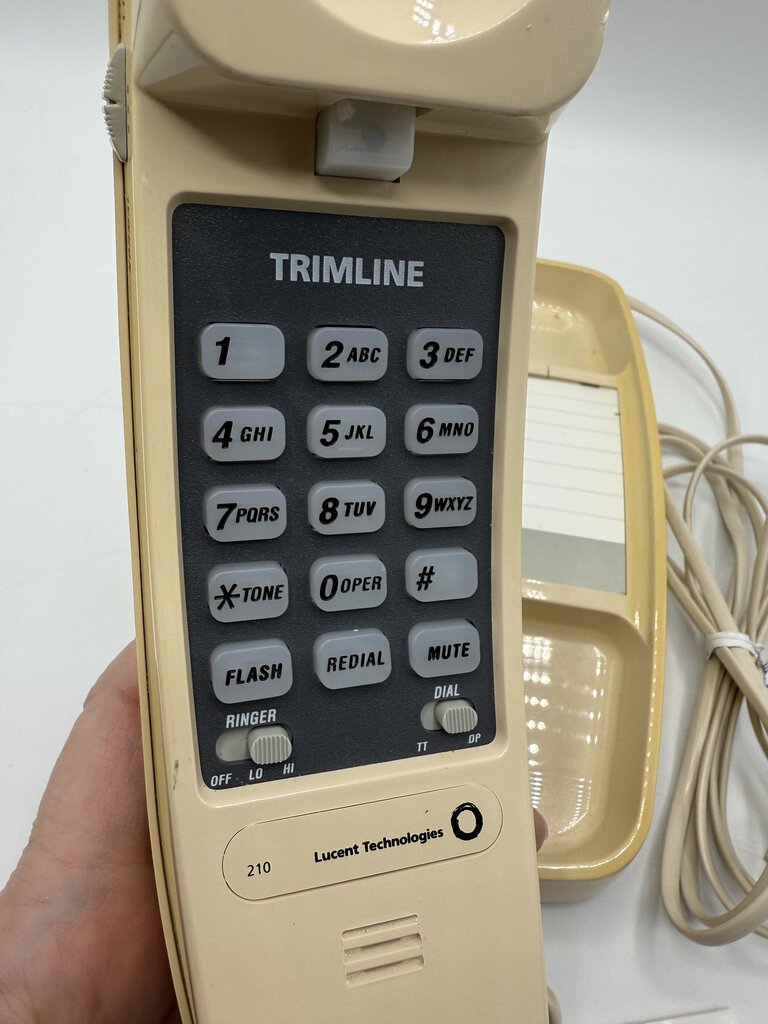 VTG Trimline Lucent Technologies Beige/Tan Touchtone Pushbutton Phone /rw
