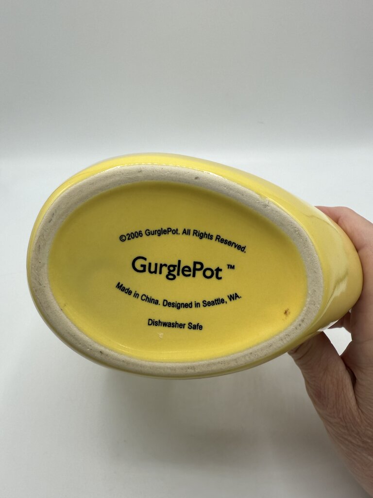 Large Sunflower Yellow Gurgle Pot Fish Pitcher EUC /rw