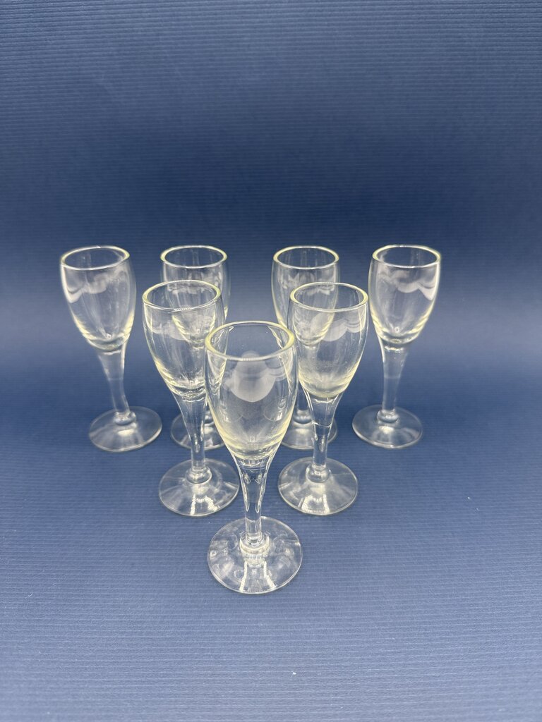 Elegant set of 7 Cordial Glasses 4.25” tall /roh