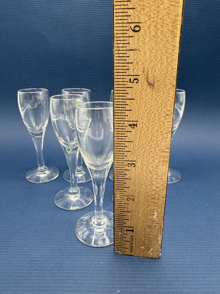 Elegant set of 7 Cordial Glasses 4.25” tall /roh