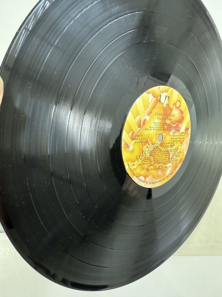 Kenny Rogers Vinyl Record Album “The Gambler” /ro