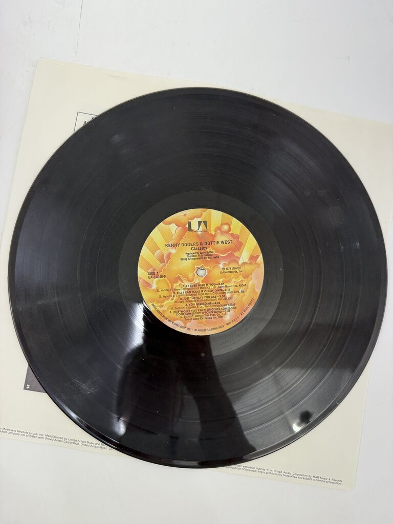 VTG Kenny Rogers & Dottie West “Classics” Vinyl Record Album /ro