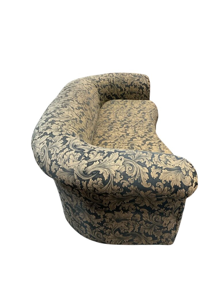 Curved Pattern Loveseat