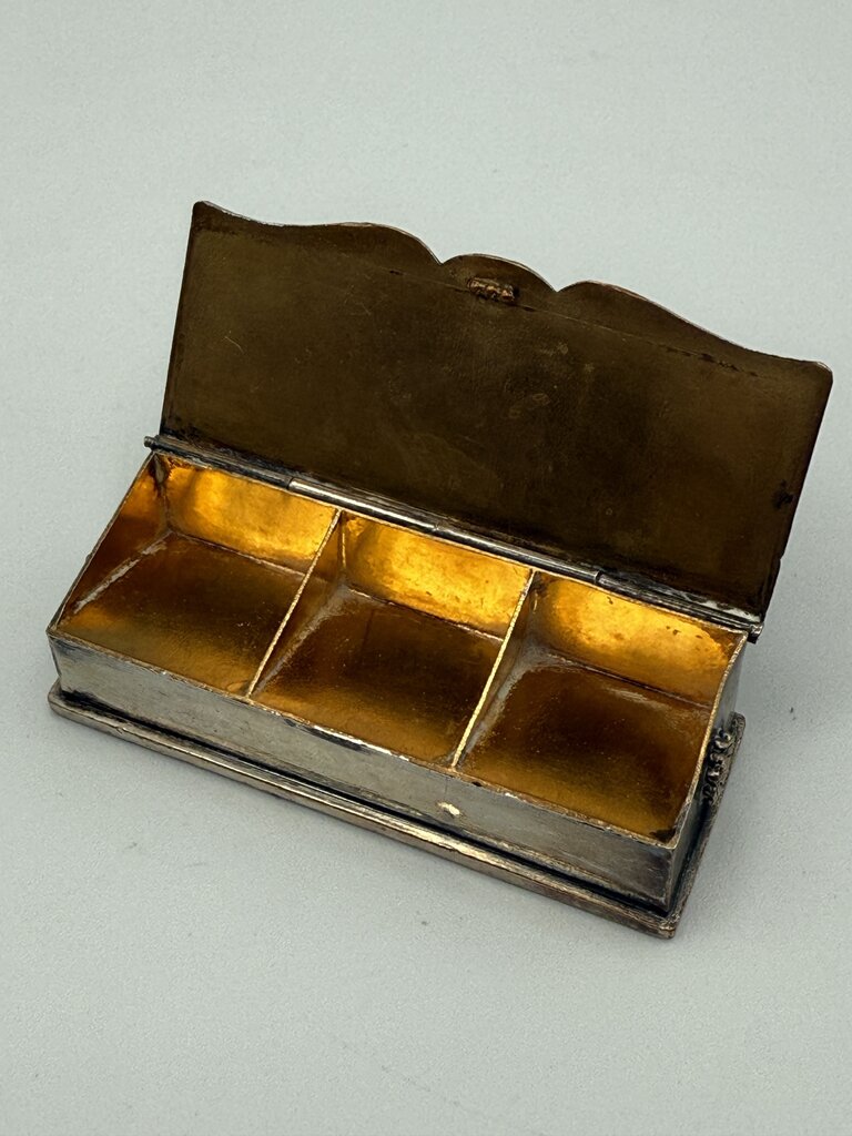 VTG Silver Plate Postage Stamp Box w/ND Crest /ro