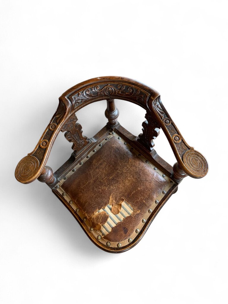 Victorian Corner Chair