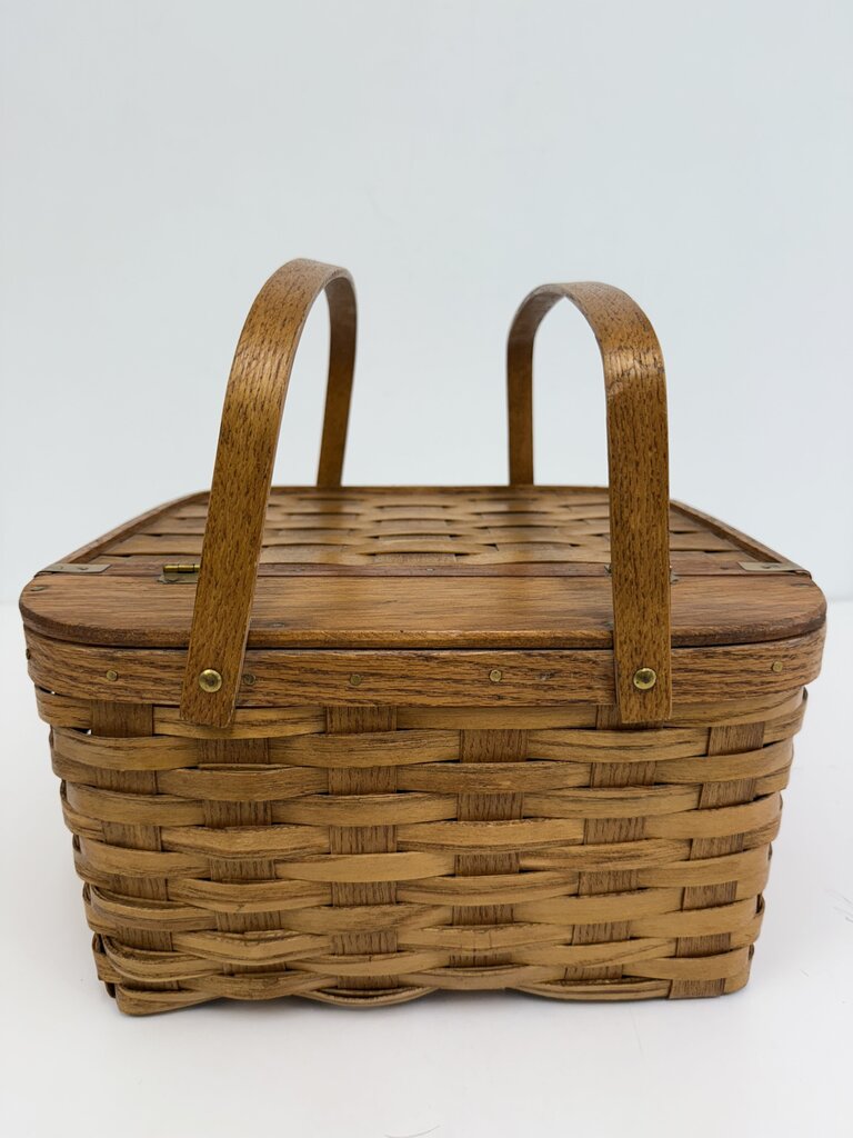 VTG Square HInged Pie Basket Double Handle /rw