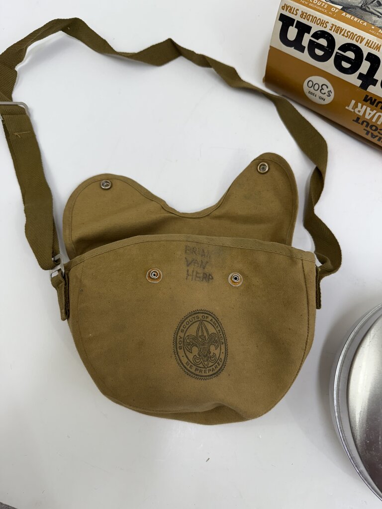 Vintage Official Boy Scout 2 Quart Aluminum Canteen in Box /rw