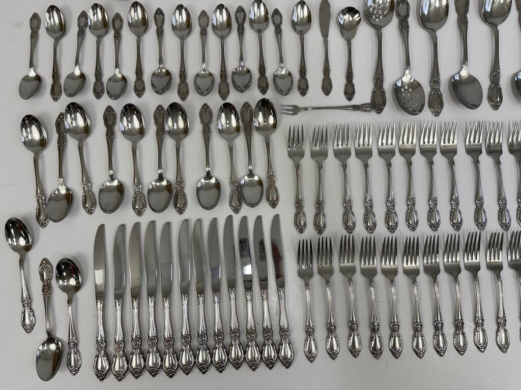 Oneida Community Stainless Arbor Rose Flatware 12 Place Settings 80 Pieces /rw