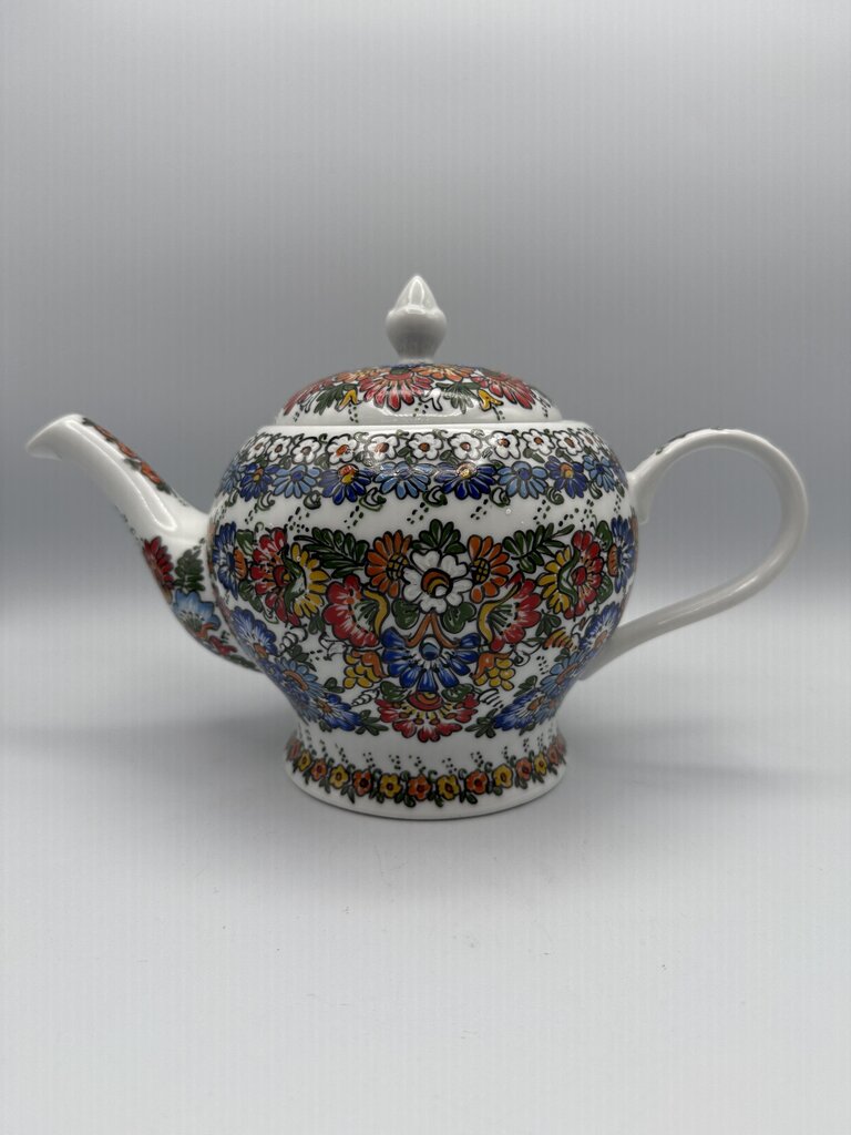 Polish Pottery Hand Painted Tea Pot by Wanar Klocek /ro