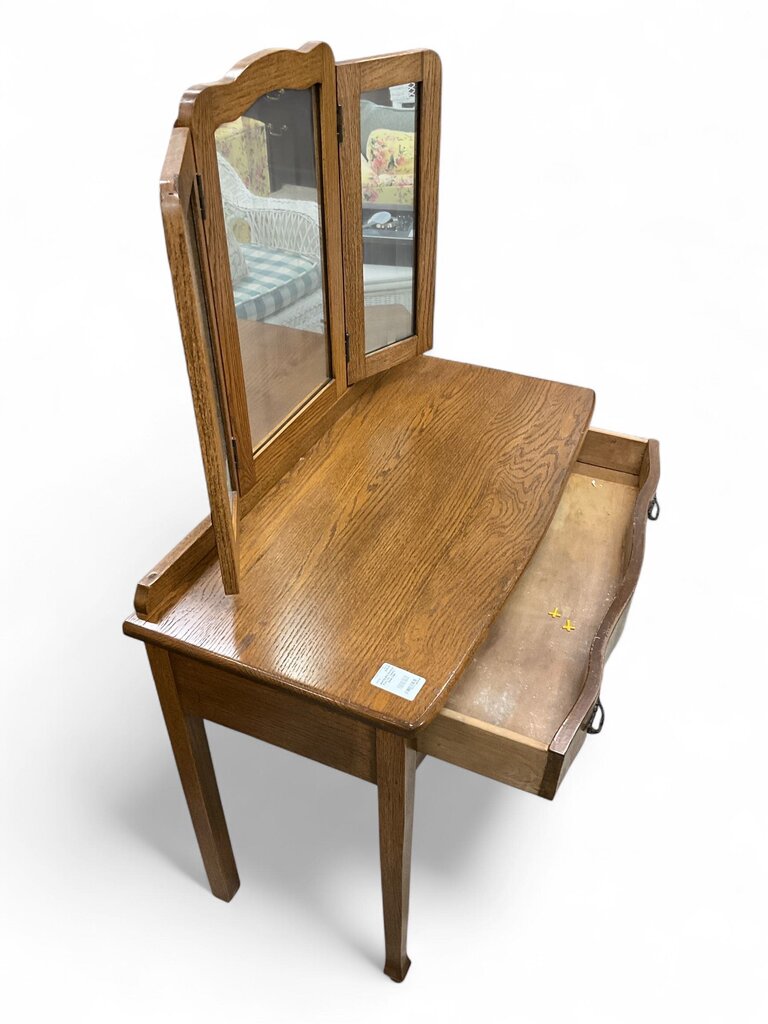 Vanity / Desk