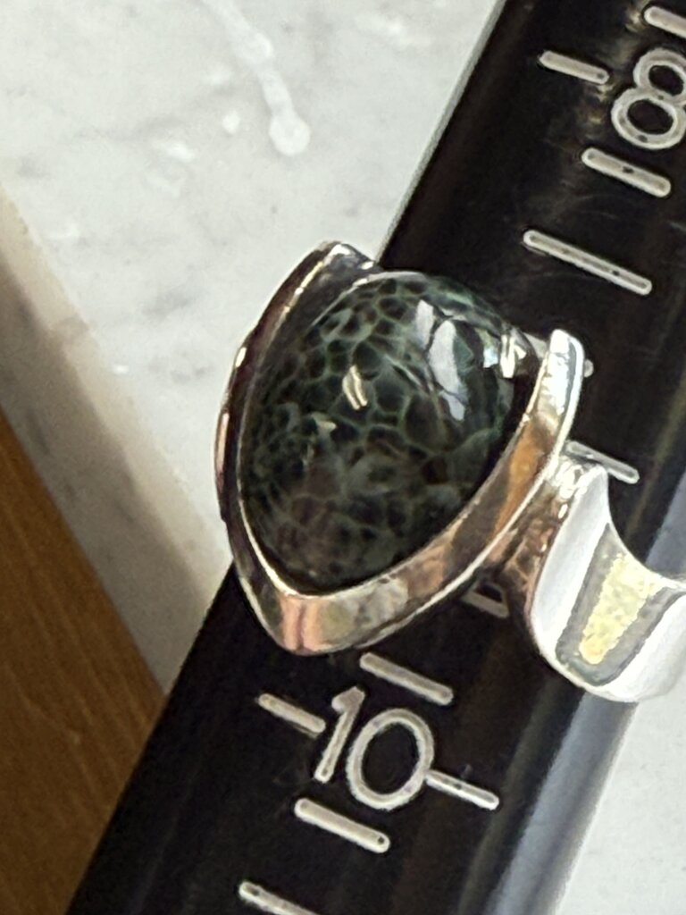 Sterling Silver Michigan Greenstone Cabochon Ring Size 9.25 /ro