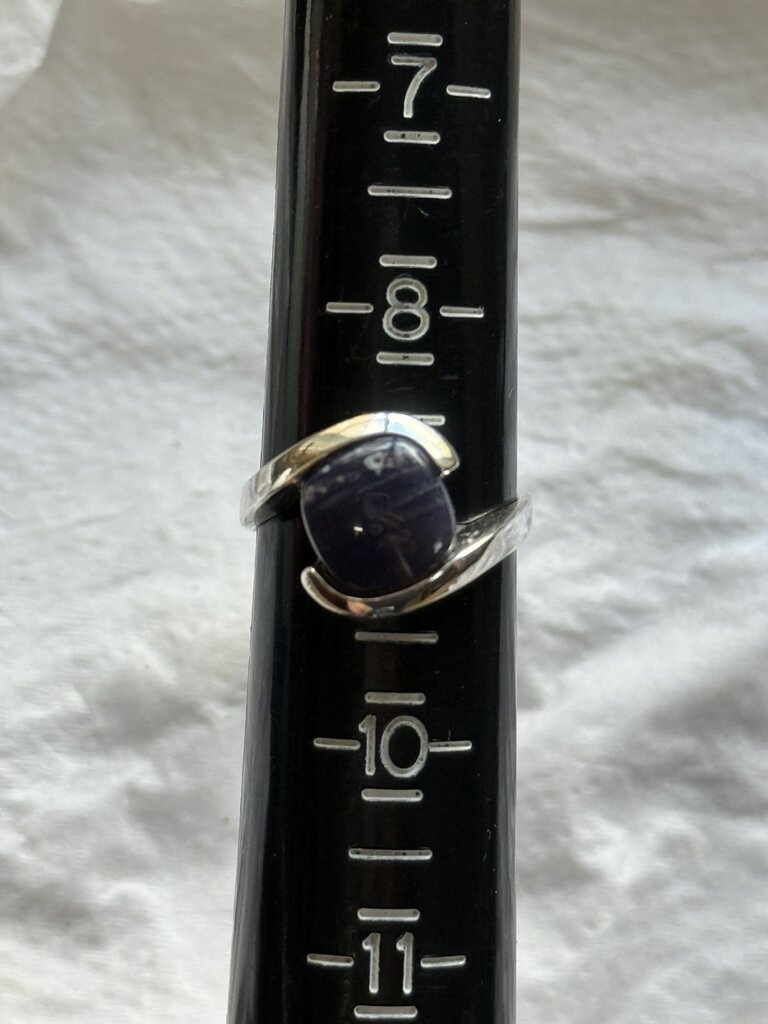 Sterling Silver Comfort Band Ring w/Navy Blue Stone Size 9 /ro