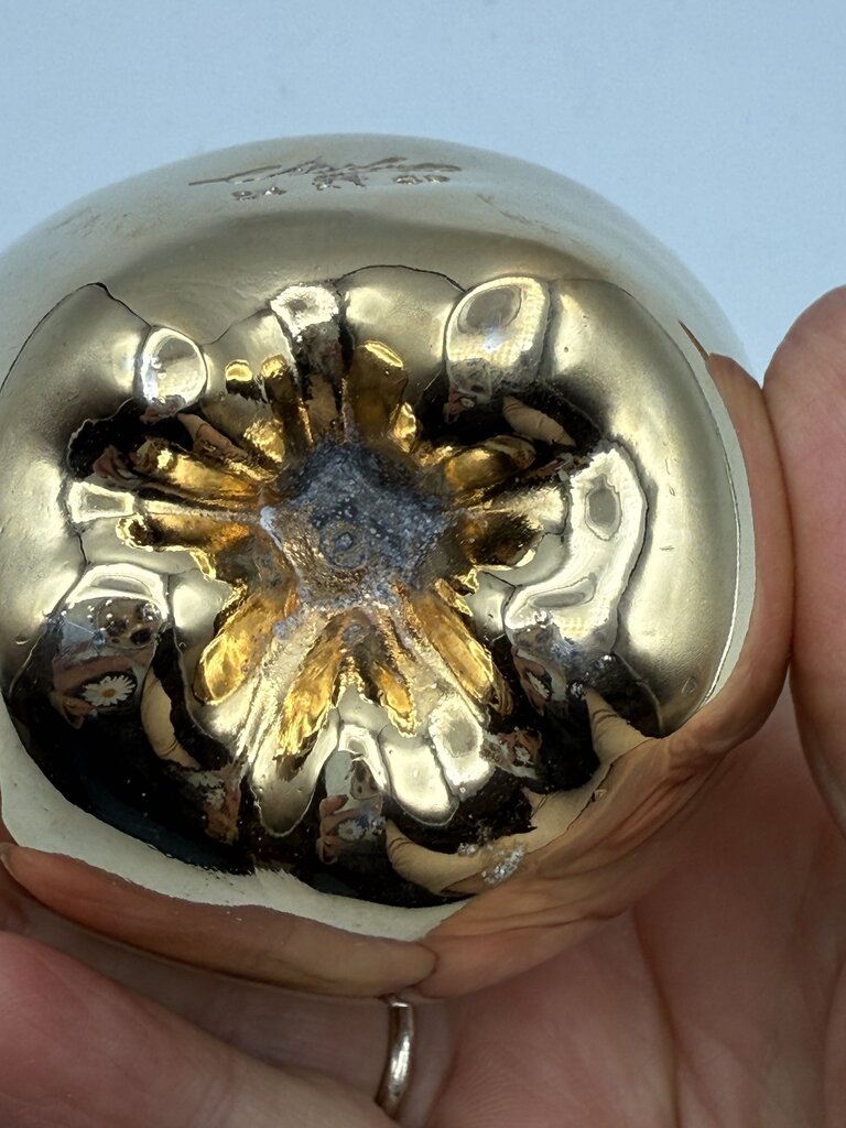 VTG 24 KT Gold Plate Apple Paperweight /ro