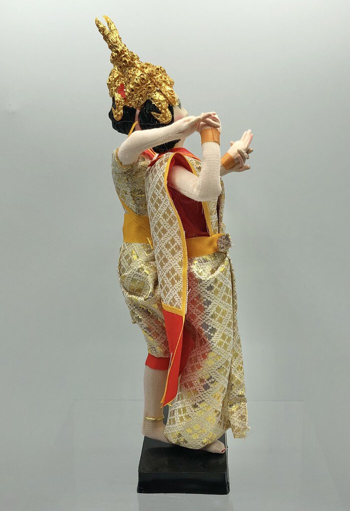 Vtg Thailand Traditional Costume Dancing Couple Dolls /b