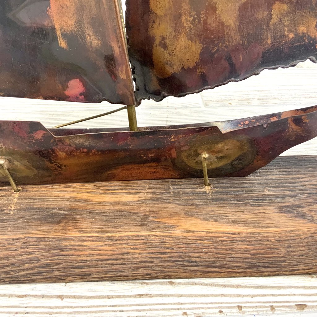 Ah/ Vintage Mid Century Copper Metal 19” Sailboat