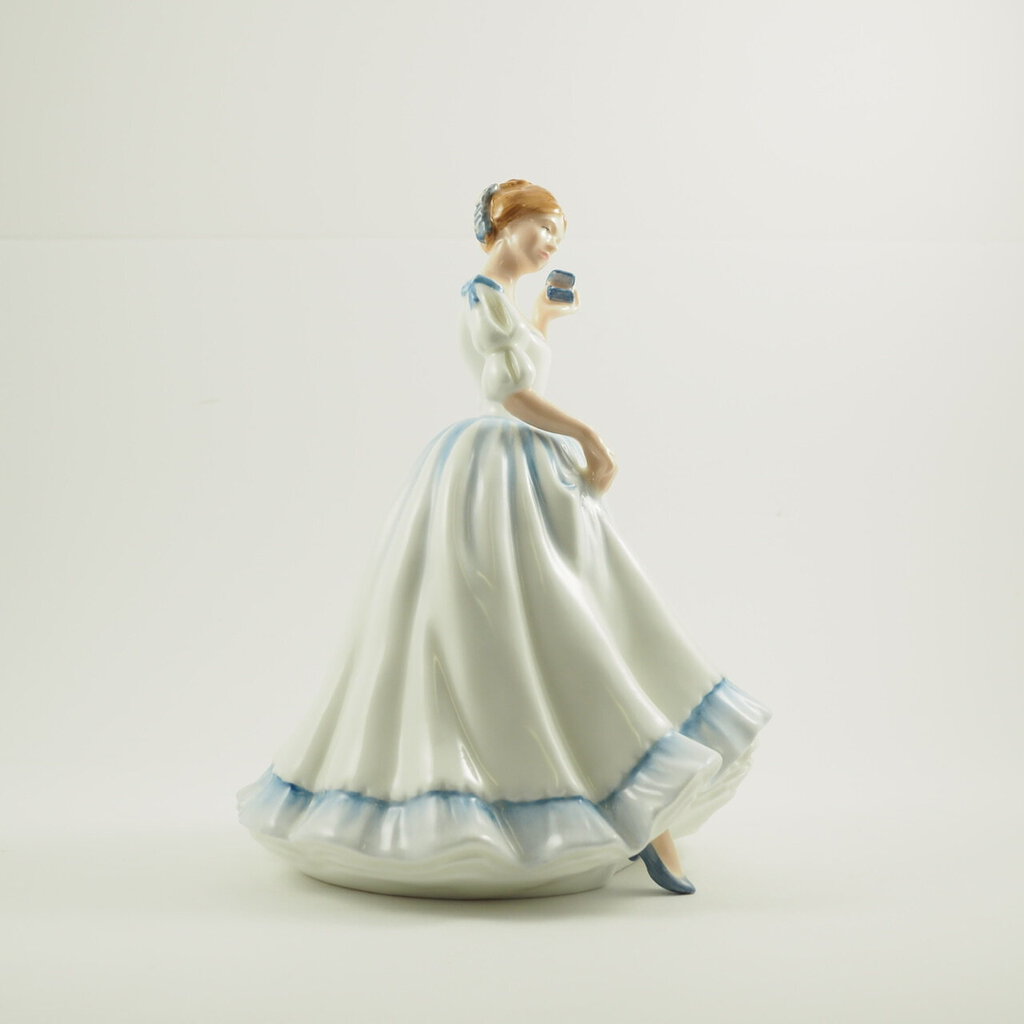 Royal Doulton Porcelain Figurine Paula HN3234 /g