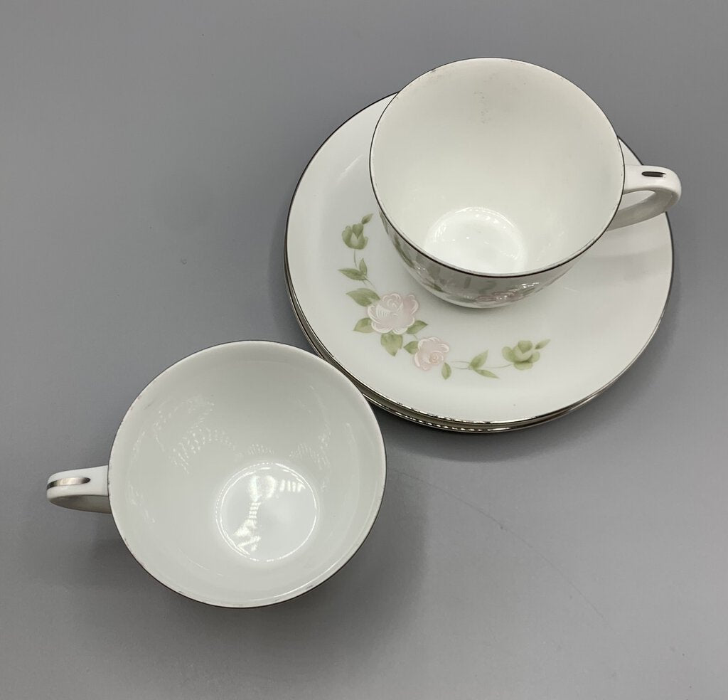 Mid-Century Style House “Tudor Rose” Cup and Saucer Set/2 /hg