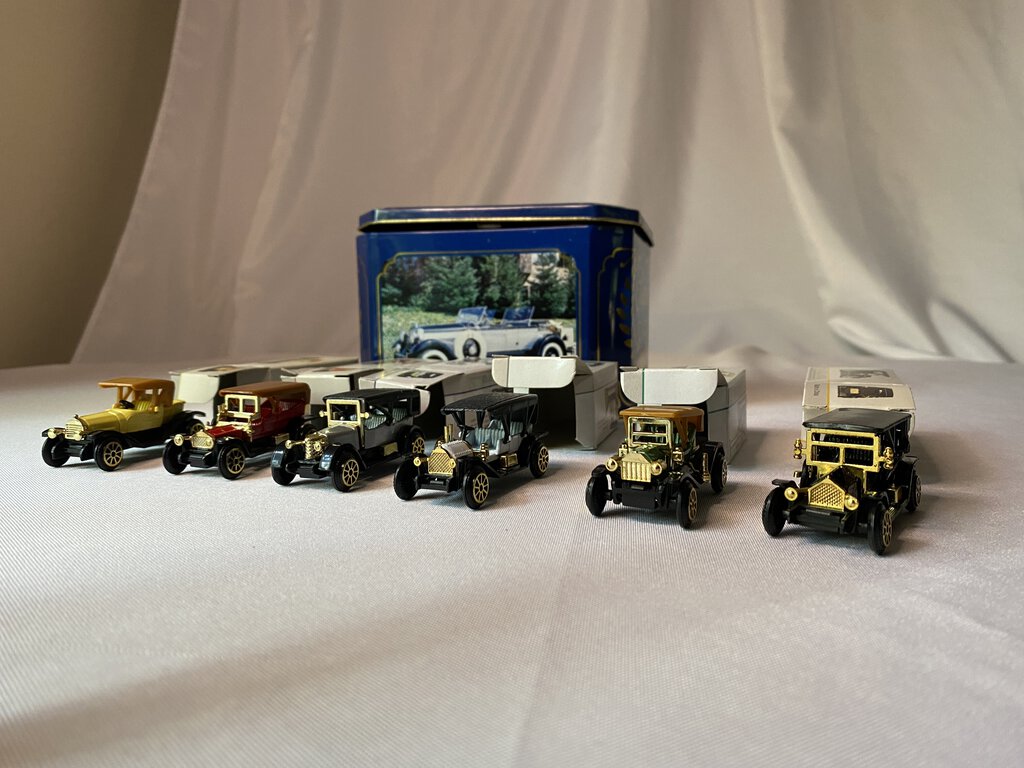 Readers Digest Collection Lot of 6 Miniatures Antique Cars in Original Boxes /rw