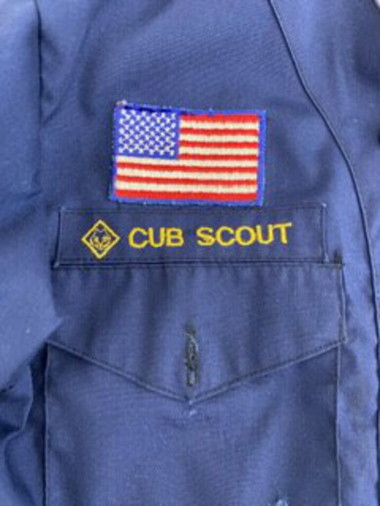 Vintage Boy Scouts of America Blue Long Sleeve Uniform Youth Shirt + Cub Scout Shirt /roh