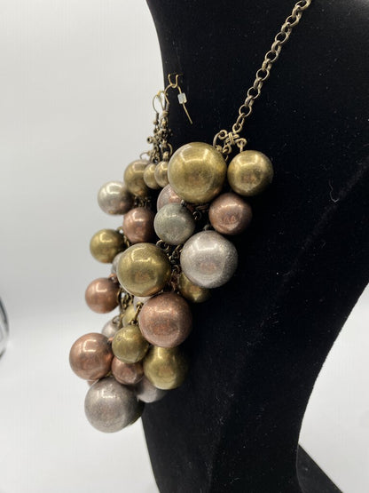 Silver, Copper, Bronze Ball Bead Statement Necklace w/pierced Earrings /ro