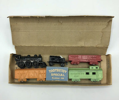 Tootsietoy Railroad Tootsie Special 194 Train Set Original Box /b