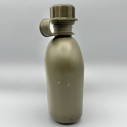 1966 US Military Vietnam Era M-1961 Abcon Olive Green Plastic Canteen /cb