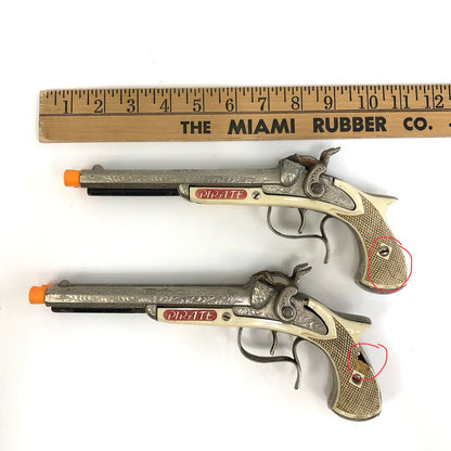 2 Vintage 1950s Hubley Toys Replica Pirate Dbl Barrel Play Pistols /b