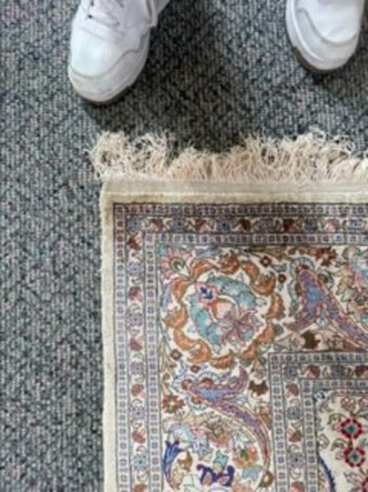 Herebe Rug