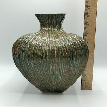 Bradley Patterson Pottery Vase / Grand Haven Michigan Artist /b