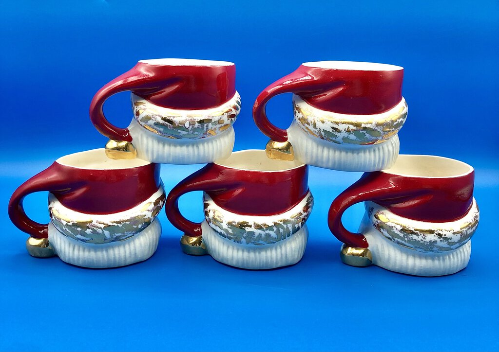 Vintage Set of 5 Santa Claus Mugs /b