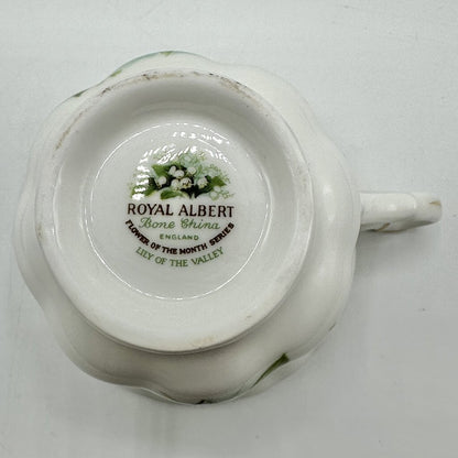 Vintage Royal Albert Bone China May Lilly Of The Valley Cup And Saucer Set Flowers Of The Month /cb