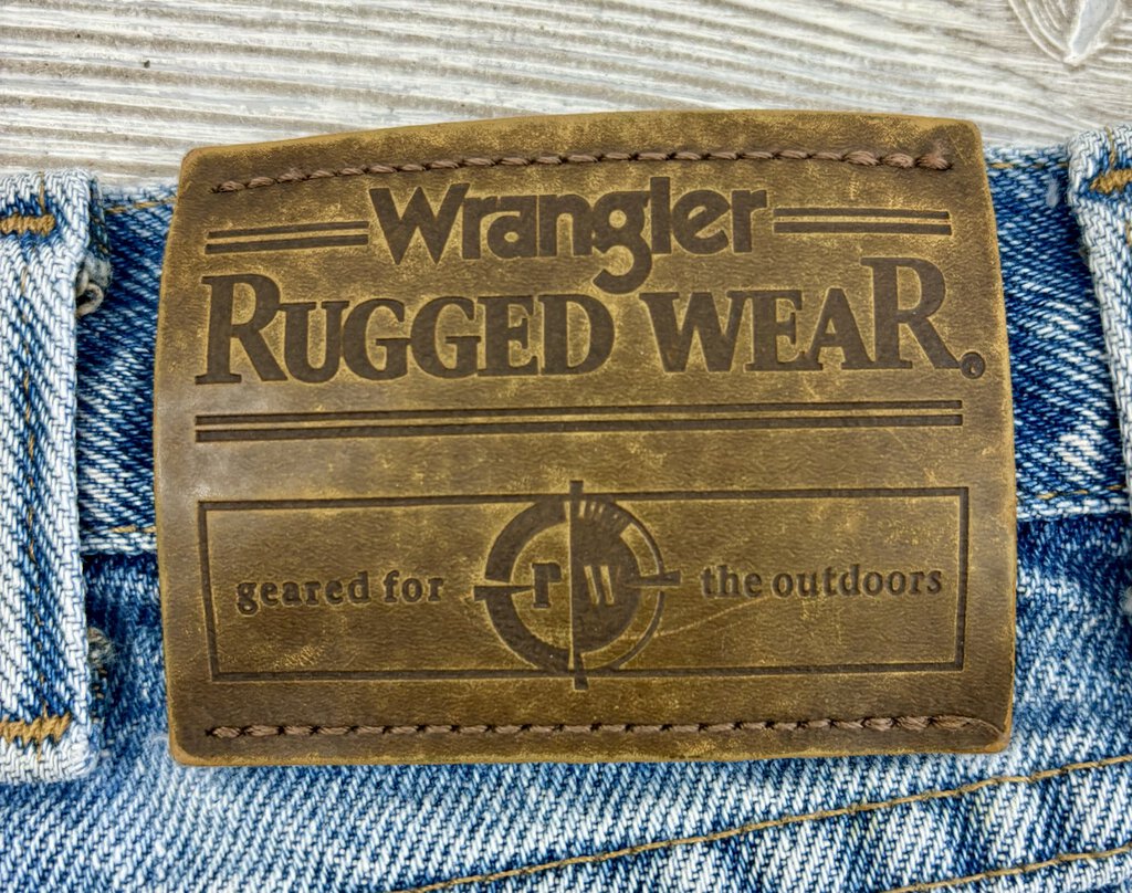 Men’s Vtg Wrangler Rugged Wear Jeans 38x32